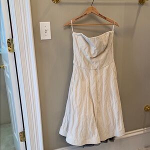 Banana Republic Strapless flared dress